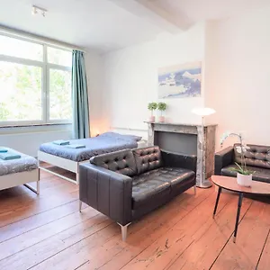 https://antwerp-old-town-centrum-apartment.brusselshotelsbook.com