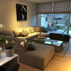https://home-bruges-cosy-comfort-modern-couple-privacy-walking.bruges-hotels.info